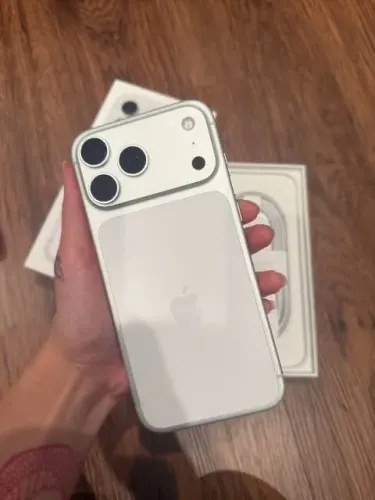 iPhone 17 pro Max 