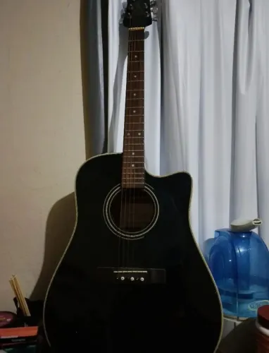 Violão Takamine 