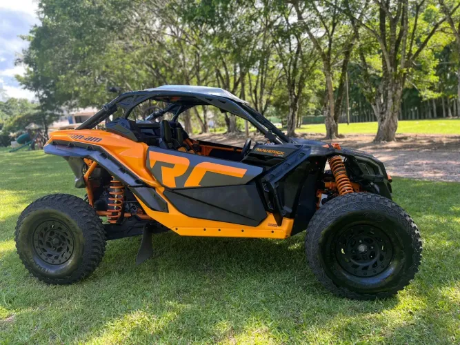 Utv Can Am Maveck X3 RC