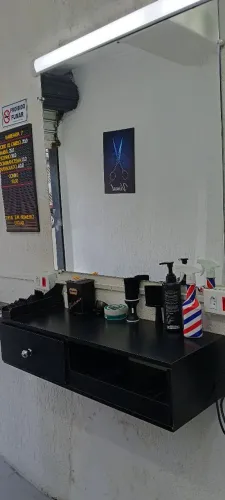 Vendo balcão de barbearia