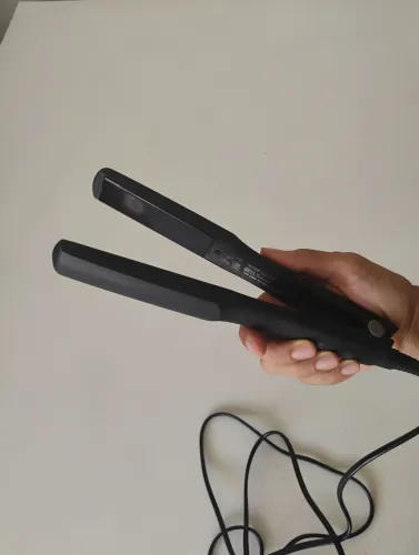 Chapa / Chapinha de Cabelo Taiff Cerâmica Bivolt - R$ 40,00