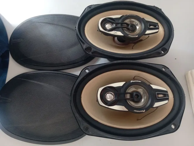 Alto falantes Pioneer TSA 6987 com telas originais ( made in Japan ).