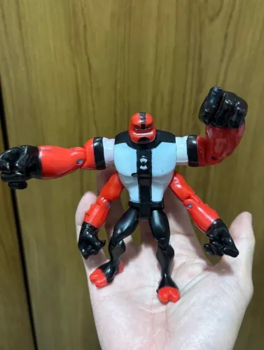 ben 10 quatro braços articulado bootleg