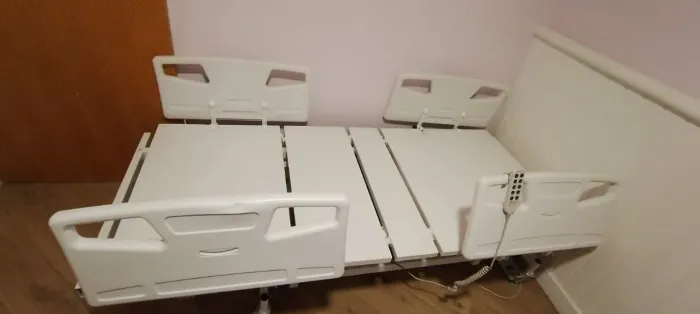 Cama hospitalar elétrica 7 movimentos 