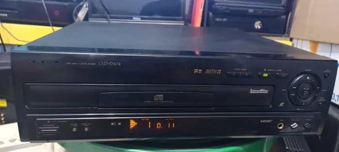 Pioneer CLD-D504 funcionando