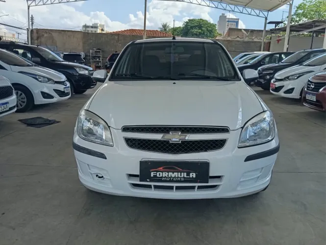 Chevrolet Prisma Sed. Maxx/ LT 1.4 8V Econof. 4P 2012