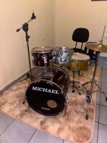 Bateria Acústica Completa Michael + Caixa + Pratos + Pedais