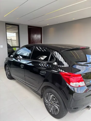 Chevrolet Onix JOY Hatch 1.0 8V Flex Mec. 4P 2018