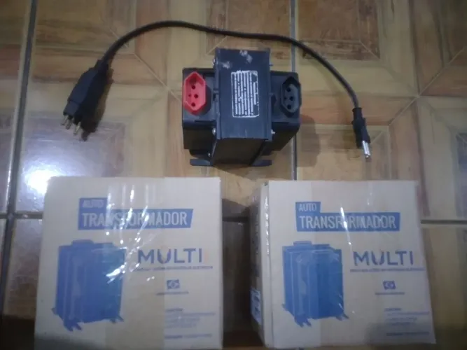 Transformador 2000VA  220v/127v. 127v/220v