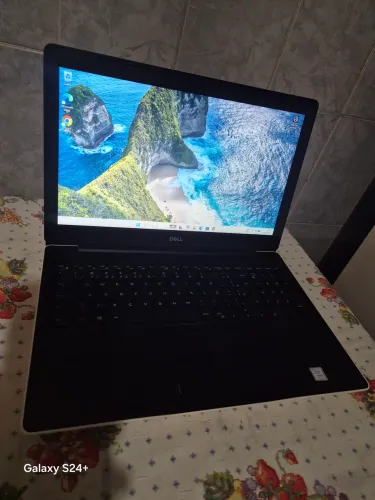 Notebook Dell core i3 top 8gb DDR4 com SSD 512gb tela 16 tudo ok