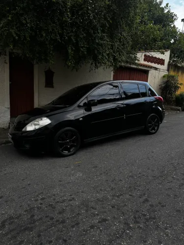 Nissan Tiida S 1.8/1.8 Flex 16V Aut. 2008