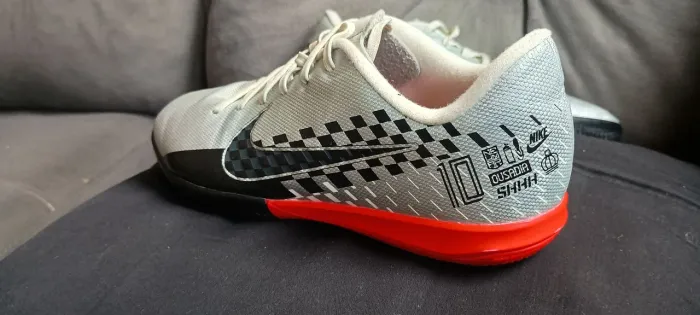 Chuteira  Nike Neymar Jr