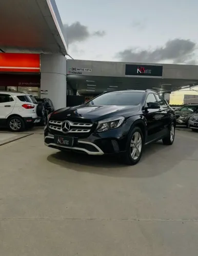Mercedes-Benz GLA-200 GLA 200 Night 1.6. TB 16V Flex Aut. 2018