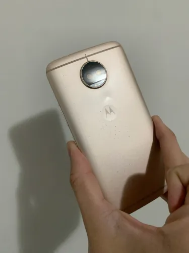 Moto G5s Plus