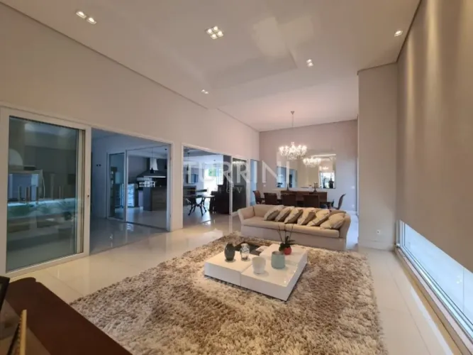 Casa à venda no condomínio Residencial Samambaia em Bauru -SP.