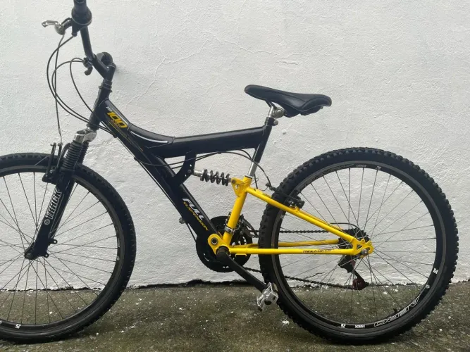 Vendo ou troco!! bike Tracker