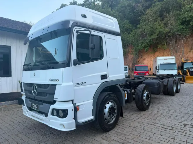 MERCEDES-BENZ ATEGO 3030 CE