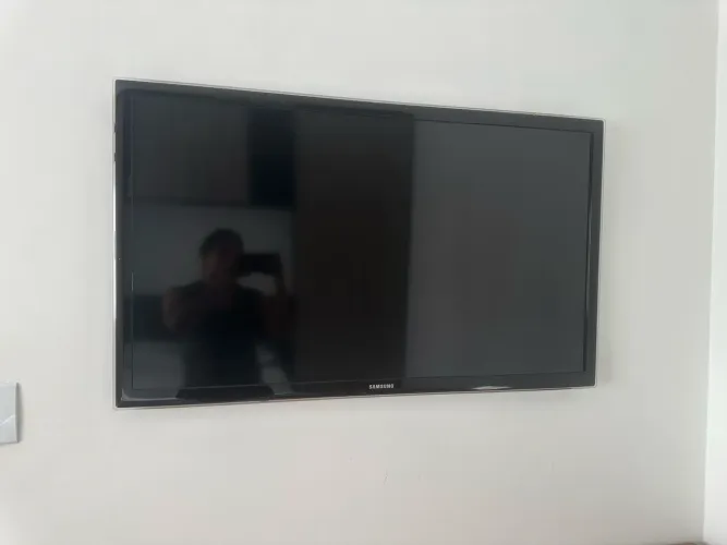 Tv smart 43 com defeito