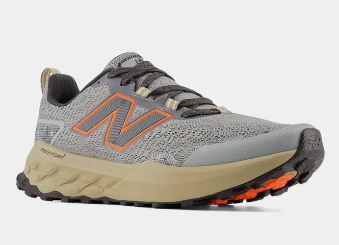 Tênis New Balance Fresh Foam Garoé V2 43/44 Masculino 