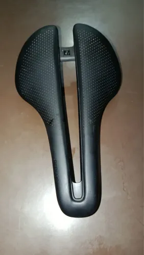 Selim bontrager aeolus pro 155mm