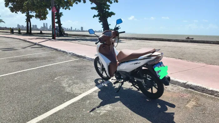 Moto nova