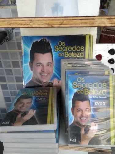 Vendo Coleção completa curso cabeleireiro