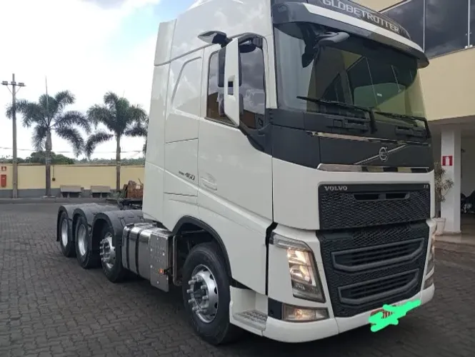 VOLVO FH 460 8X2 T GLOBETHOTER 
