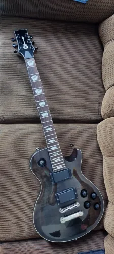 Charvel Desolation Ds-1 Les Paul Captação Ativa / Sem Trocas