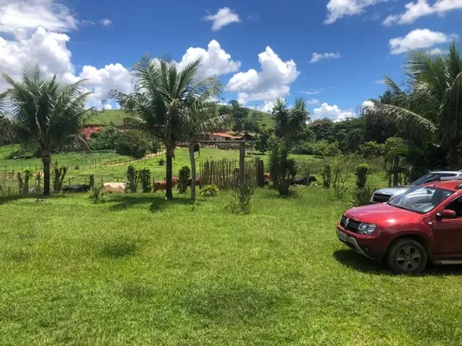 Fazenda 350 há em Dom Joaquim porteira fechada