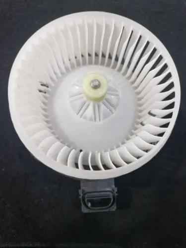 Motor da ventoinha Interno Toyota Hilux 2005 a 2015