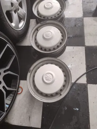 Rodas originais Kombi aro 14