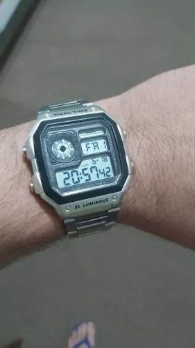 Relógio Digital Skmei 1335 De Aço inoxidável Á Prova D'água Esportivo Cor: Prata<br>