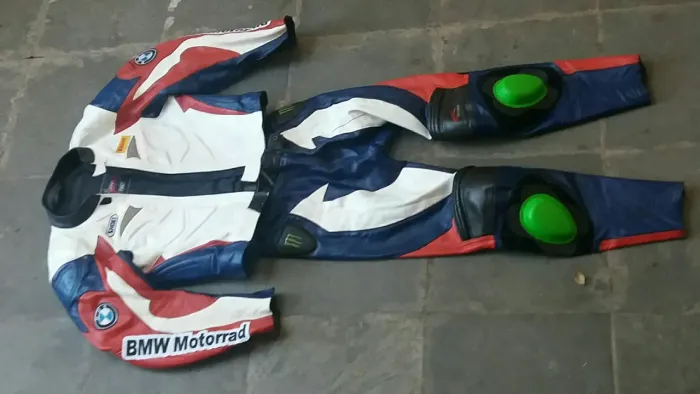 Macacão BMW Motorrad Esportivo