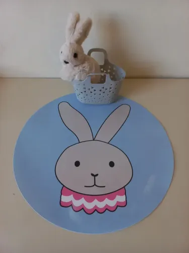 Coelho da Páscoa cesta para ovinhos