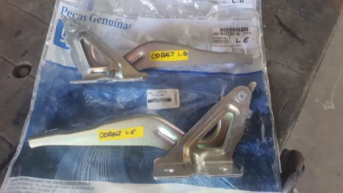Par Dobradiça Capô Gm Cobalt 2012 a 2015 Original