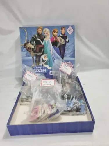 Quebra cabeça 200 peças + dominó + jogo da memória FROZEN