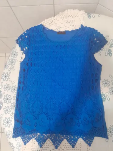 Linda Blusinha de Renda