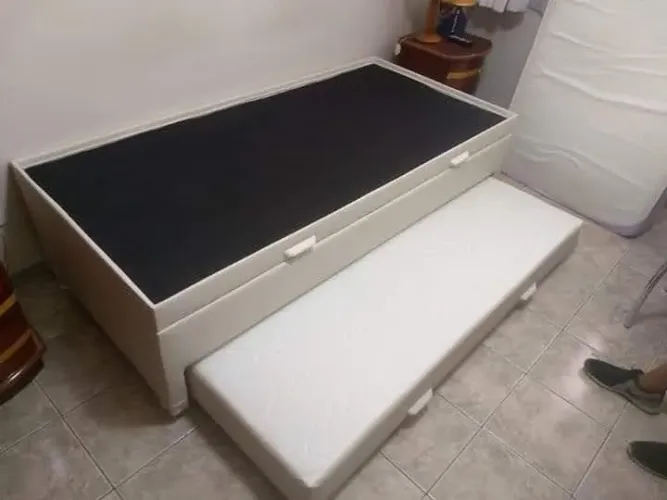 Cama auxiliar com colchão