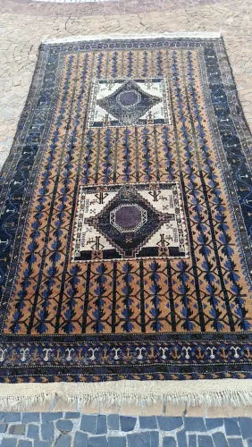 Tapete Persa Belouchi vintage 1,35x2,40