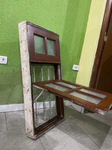  Vitros de madeira Angelin com grade 