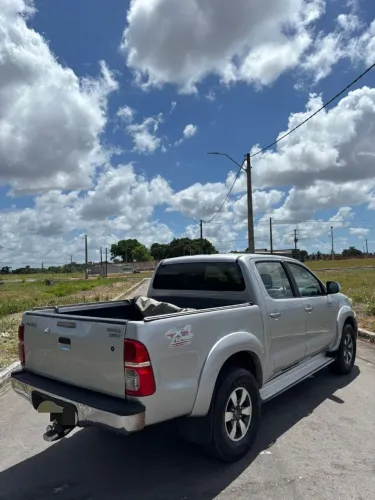 Toyota Hilux CD SRV D4-d 4X4 3.0 TDI Dies 2012