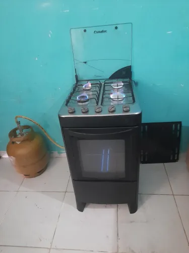 Fogão Esmaltec 4 Bocas com Forno