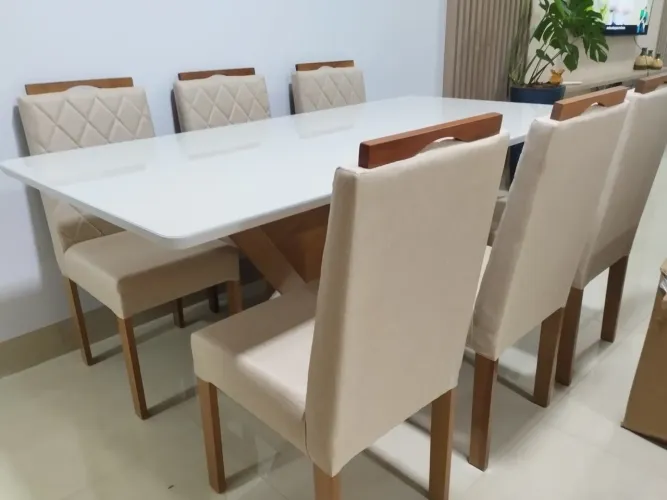 Mesa de Jantar laqueada Branca 6 Cadeiras de Madeira 