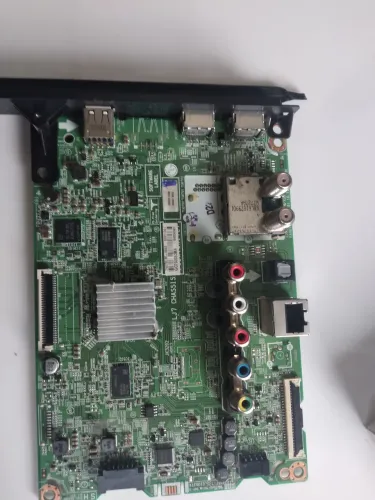 Placa principal da TV LG 32lj550b eax67148704(1.0)funcionando 