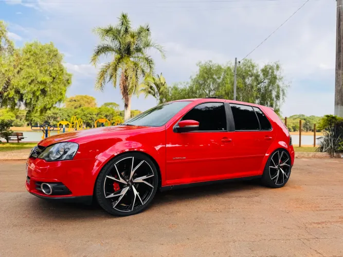 Volkswagen Golf Sportline 1.6 MI Total Flex 8V 4P 2013