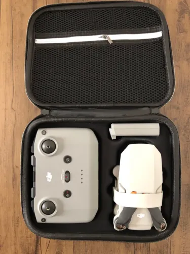 Sucata de Drone Dji Mini 2 com RÁDIO Controle Remoto Dji RC-N1 (NÃO é o PRO) SEM sensores