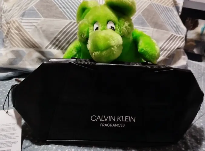 Nescessárie Calvin Klein Original - Elegância e Sofisticação