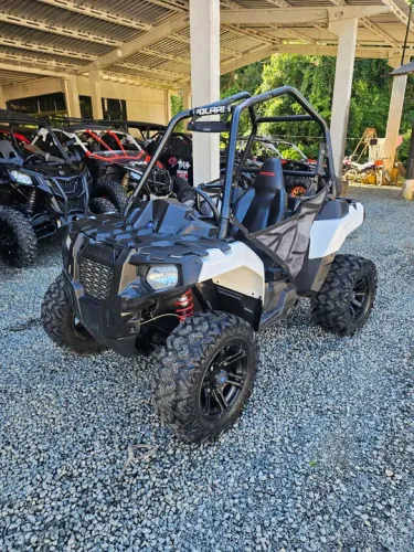 Quadriciclo Polaris Ace 570
