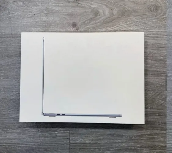 MacBook Air 2025 M4 15.2