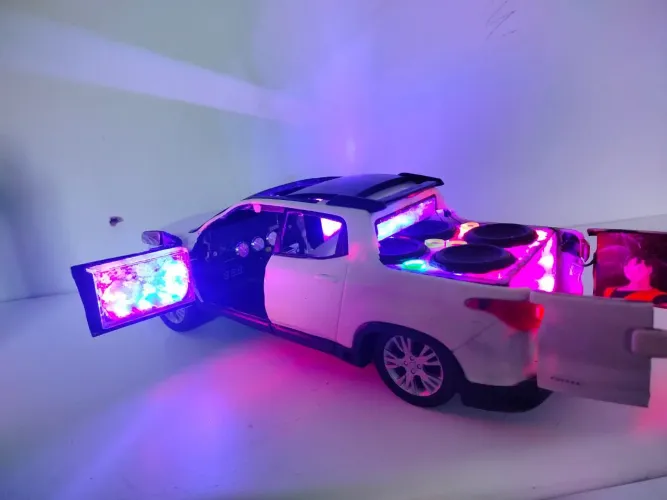 Carro de som FIAT TOURO 